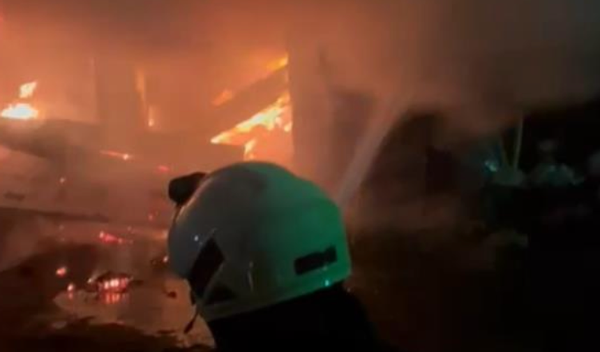 Rize'de korkutan yangın!