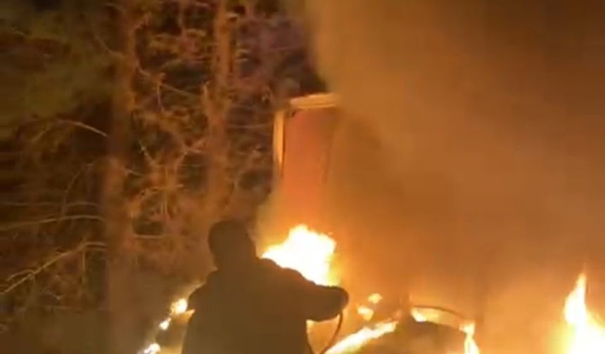 Küllükte unutulan sigara işte buna mal oldu!