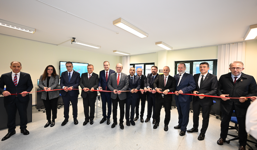 KTÜ Sürmene Deniz Bilimleri Fakültesi'nde, yeni simülatörler hizmete açıldı