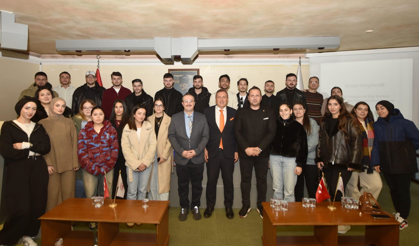 TTSO Trabzon AB Bilgi Merkezi, üniversite öğrencilerini Sosyal Girişimcilikle buluşturdu