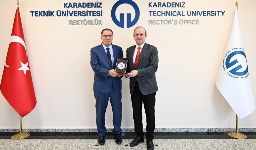 Şeref Malkoç’tan Rektör Prof. Dr. Hamdullah Çuvalcı’ya ziyaret