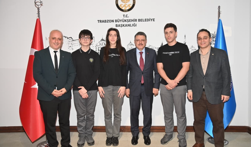 Liselilerin projesine Başkan Genç’ten övgü!