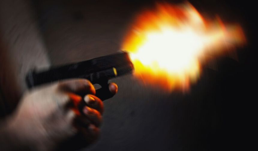 Evden çıkmayı reddeden kiracısını öldürdü!