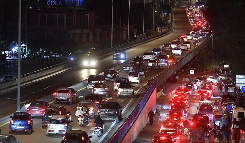 Lübnan’da saldırıların ardından göç başladı