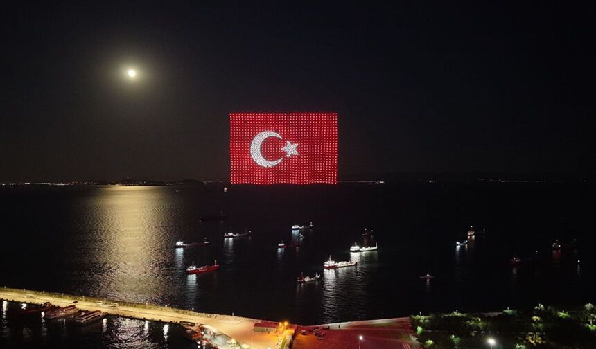 Yenikapı Sahili’nde 1453 dronla fetih şöleni