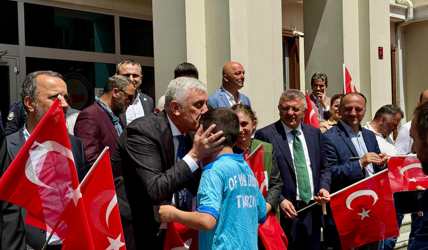 Of’ta Gençlik Yürüyüşü düzenlendi