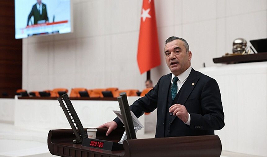 Yavuz Aydın’dan Anıtkabir için soru önergesi: “Manevi ciddiyete uygun kurallar tavizsiz uygulanmalı”