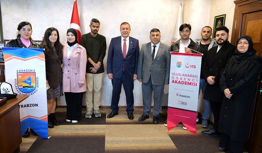 Trabzon'da öğrenim gören yabancı uyruklu öğrencilere dış ticaret eğitimi verilecek